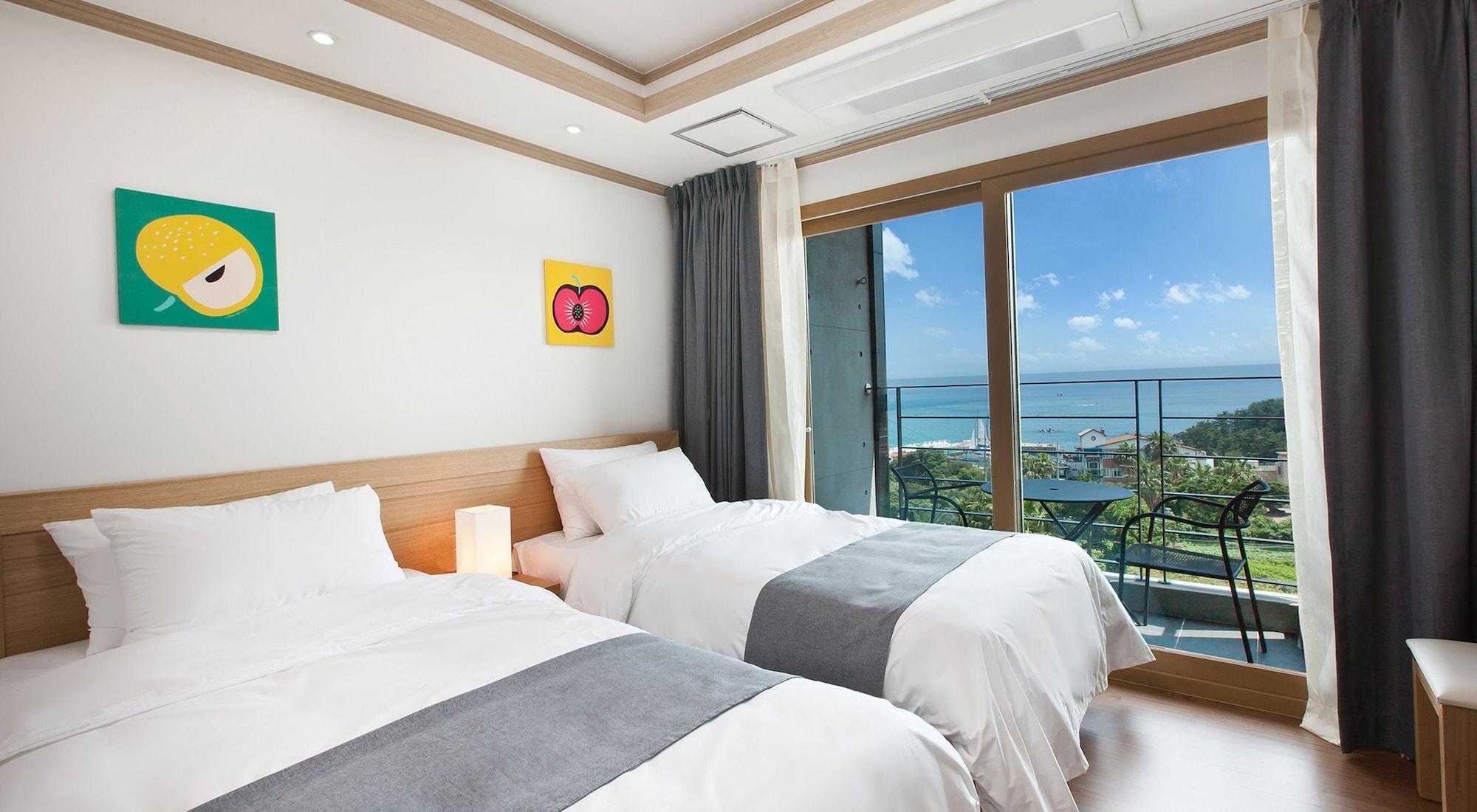 Familia Hotel Seogwipo Extérieur photo