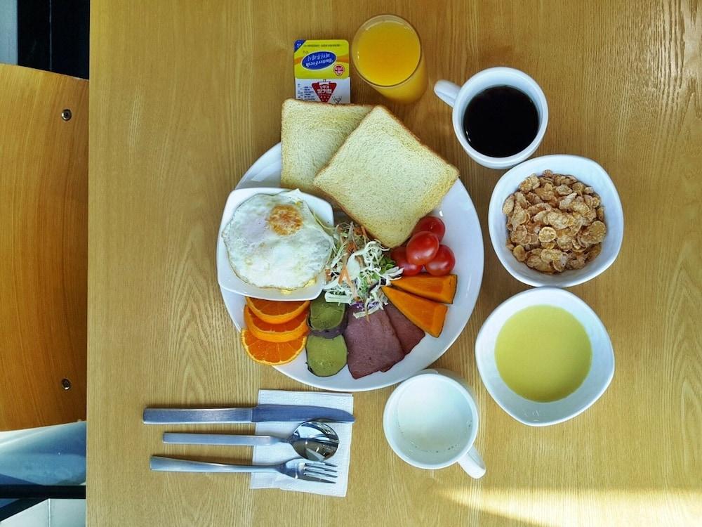 Familia Hotel Seogwipo Extérieur photo