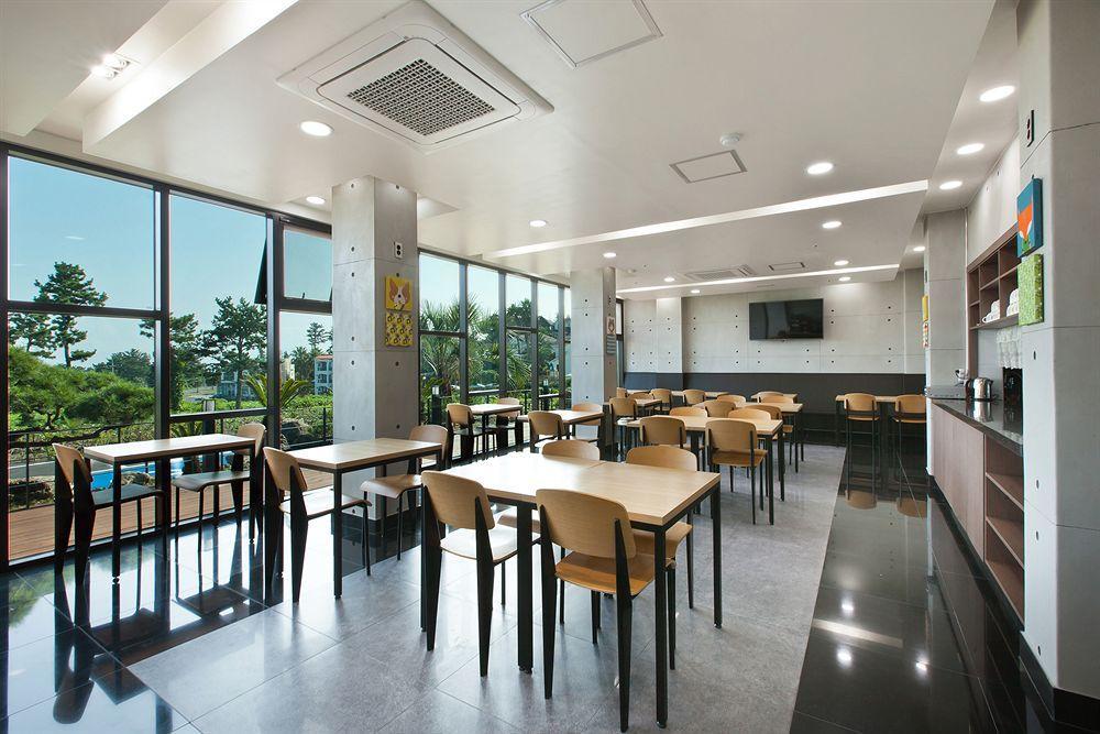 Familia Hotel Seogwipo Extérieur photo